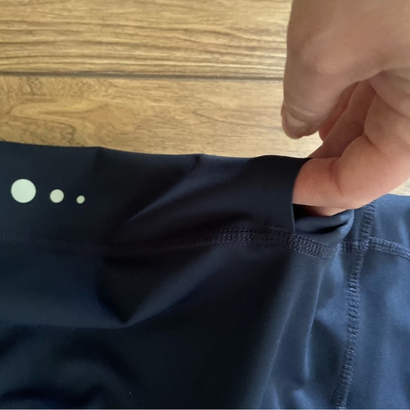 NWOT Capri Pants Navy Blue - Picture 5 of 6